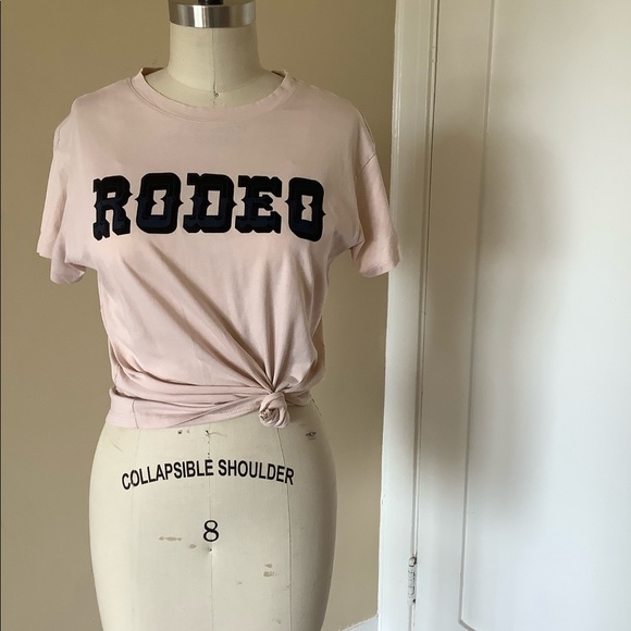 Graphic Tee - Picture 2 of 4